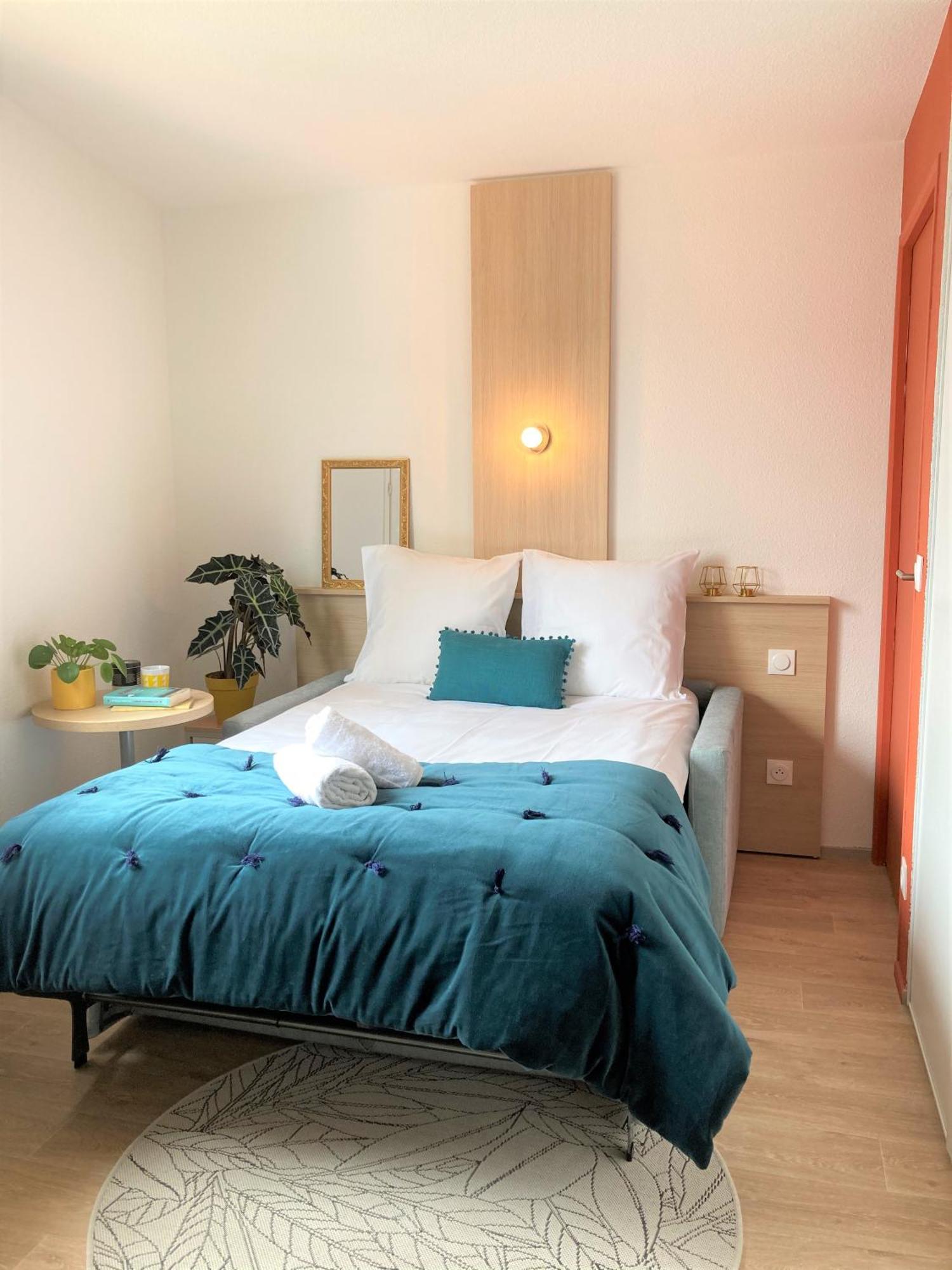 Residence Sweetly Isatis Merignac  Luaran gambar